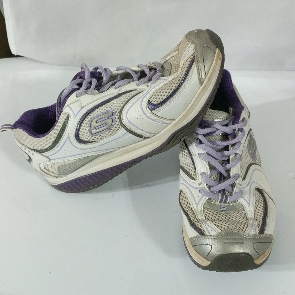 𝅺Skechers Shape Ups Tennis Shoes Sneakers - Purple Silver White - size 7.5